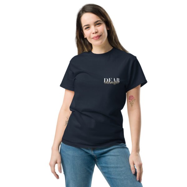 Unisex navy blue T-shirt with the message" Dear stranger, keep in mind that small steps still move you forward. You're getting there!"